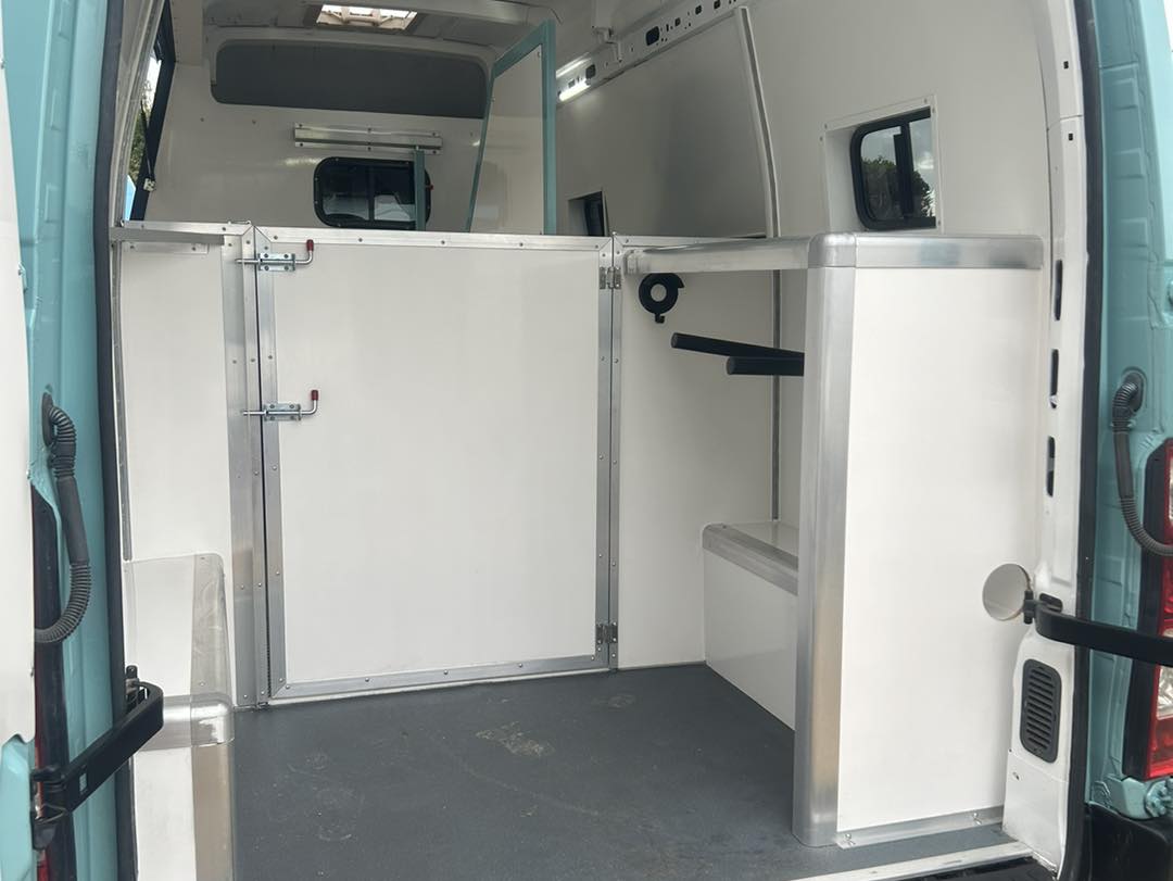 3.5 ton horseboxes